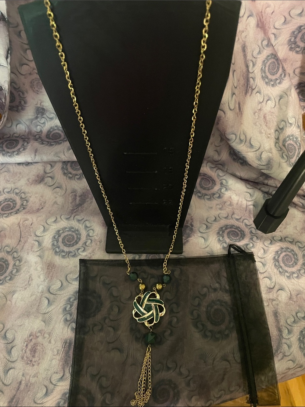 Gold and Green Knot Pendant Necklace
